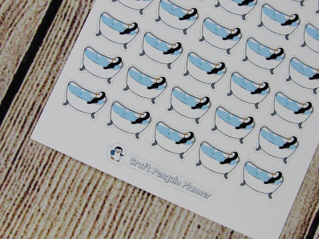 Waddles/Snowflake Takes a Bath